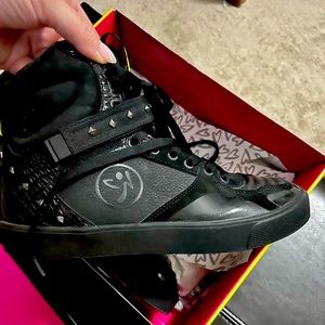 OFFICIAL ZUMBA STREET WEAR SNEAKERS
